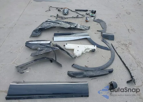 2021 Genesis Gv80 3.5T Awd z USA, uszkodzony, nr VIN KMUHCESC9MU058196